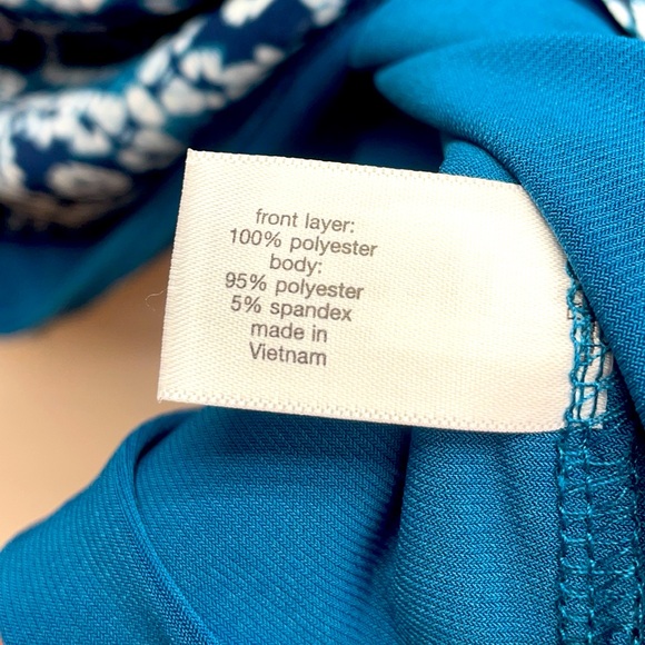 Lane Bryant Blue White Diamond Print Lace Up V-Neck Sleeveless Top Sz 22/24 - Picture 4 of 6